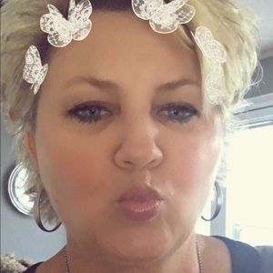 Meet your Posher, Donna